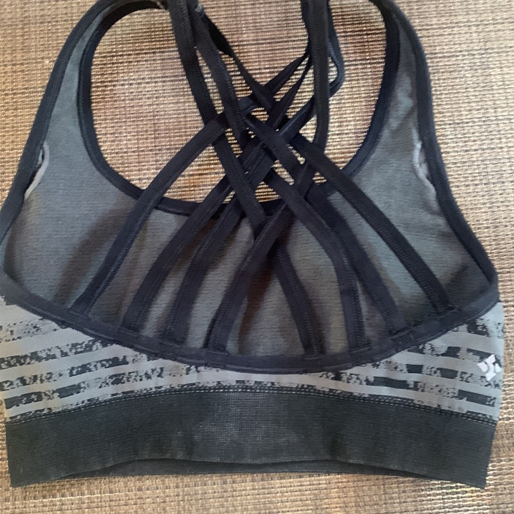 NWT NUX USA Along The Lines Bra color mineral - Picture 9 of 12